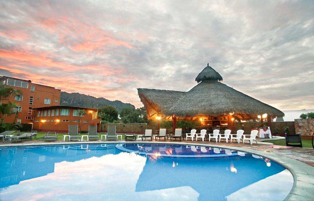 Hotel Real Del Valle Tepoztlán Buitenkant foto